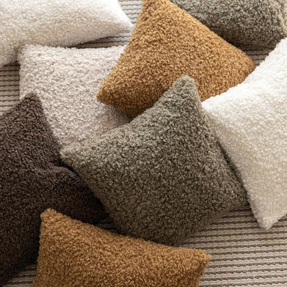 Foindtower 2 Pieces 18x18 Inch Bronze, Faux Fur Throw Pillow Cover Accent Sherpa Pillow Fuzzy Soft Pillowcases Sheepskin Decorative Fleece Cushion Case for Bed Couch Living Room