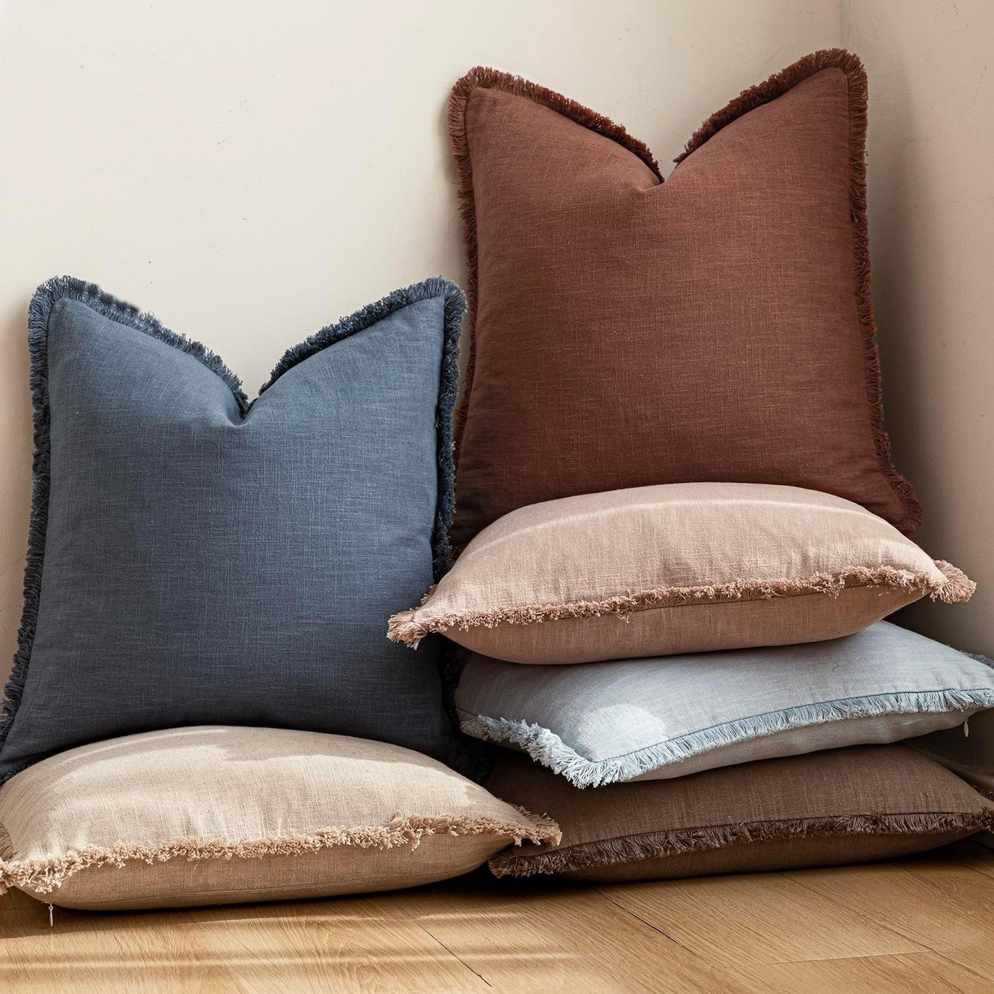 Foindtower Set of 2 Decorative Linen Fringe Lumbar Throw Pillow Covers Boho Farmhouse Cushion Cover with Tassels Soft Accent Pillowcase for Couch Sofa Bed Living Room Home Decor,12×20 Inch,Rust Red