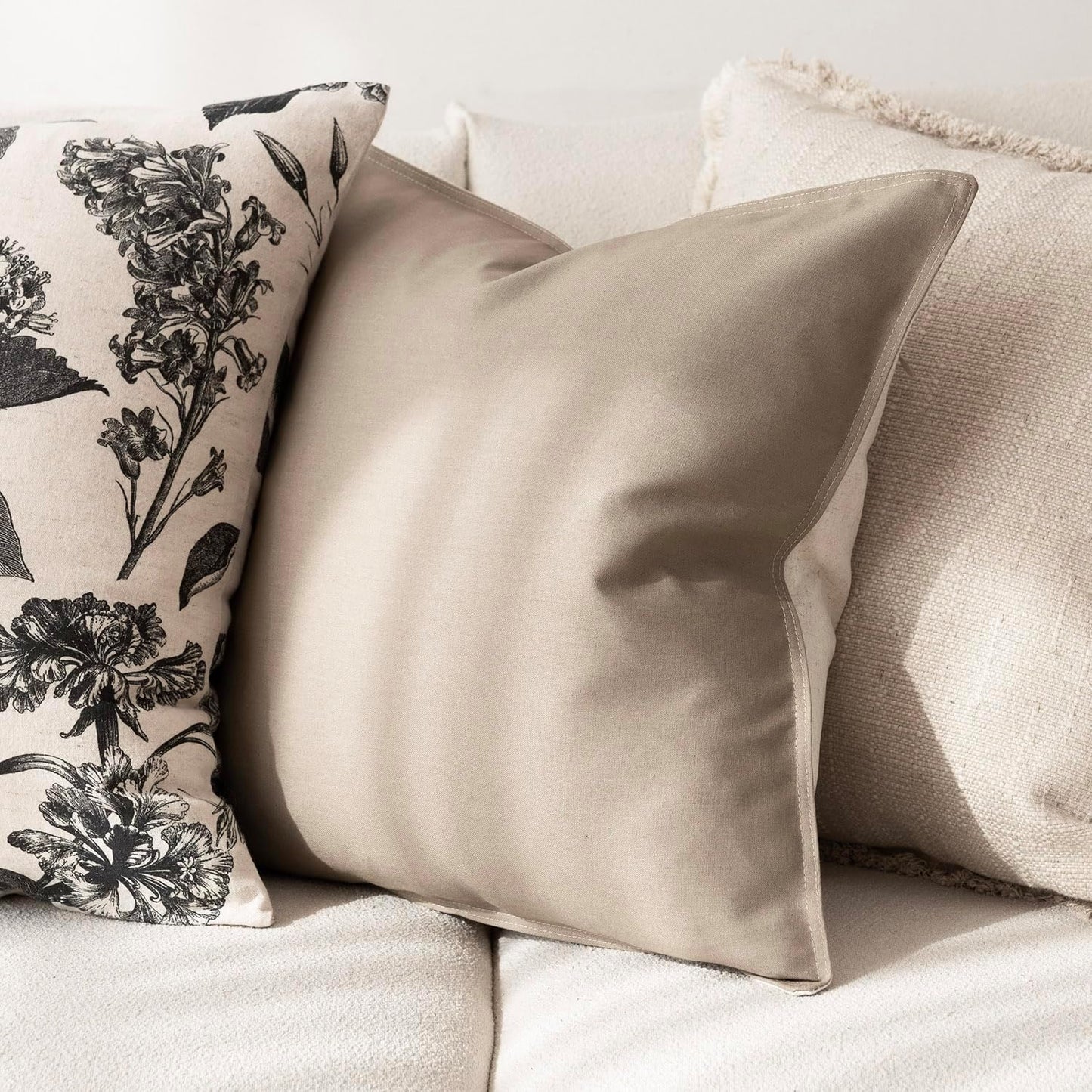 Foindtower Pack of 2 Decorative Cotton Linen Neutral Throw Pillow Covers Soft Modern Farmhouse Cushion Cover Cozy Vintage Accent Pillowcase for Couch Sofa Bed Living Room Home Decor, 18×18 Inch Taupe
