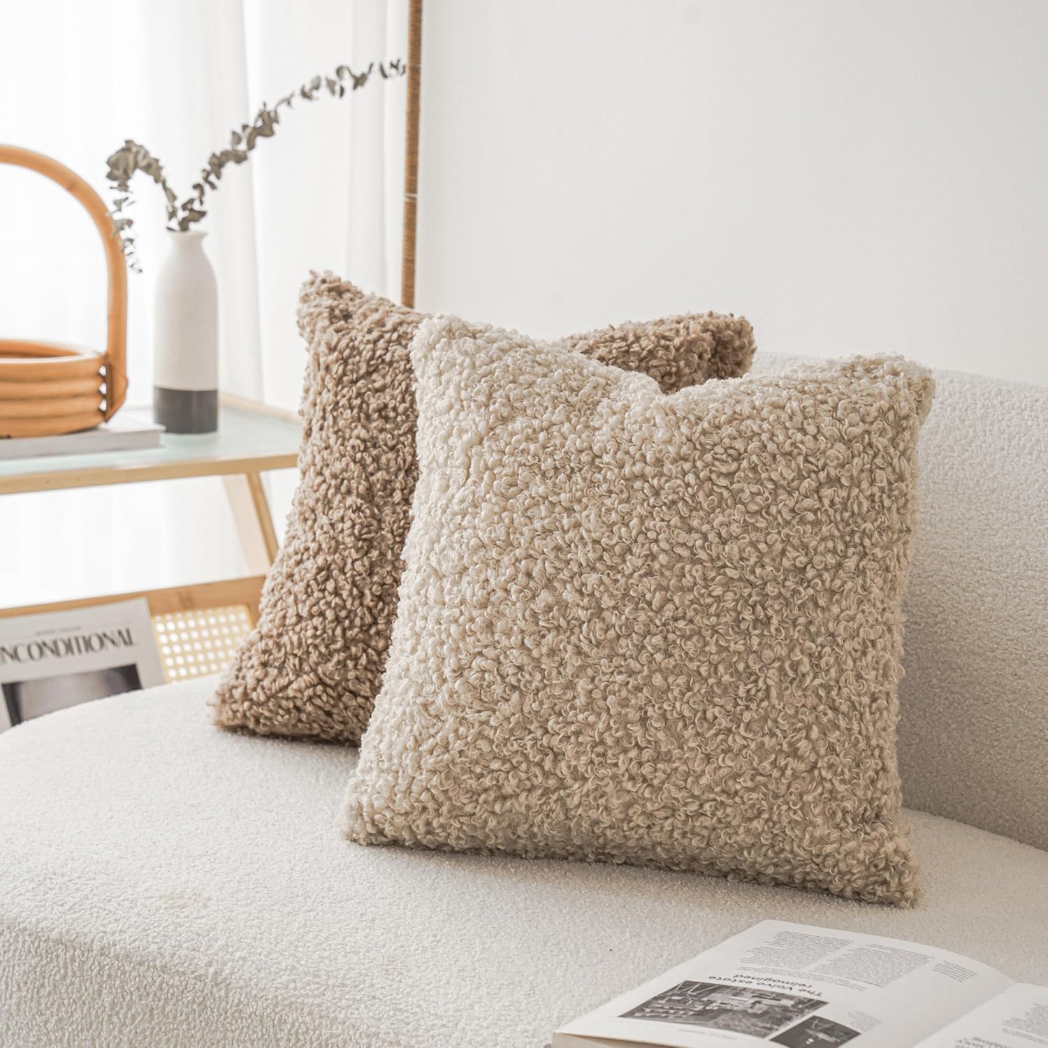 Foindtower 2 Pieces Faux Fur Throw Pillow Cover Decorative Sherpa Pillow Fuzzy Accent Pillowcases Soft Sheepskin Fleece Cushion Case for Bed Couch Living Room 18x18 Inch Oatmeal