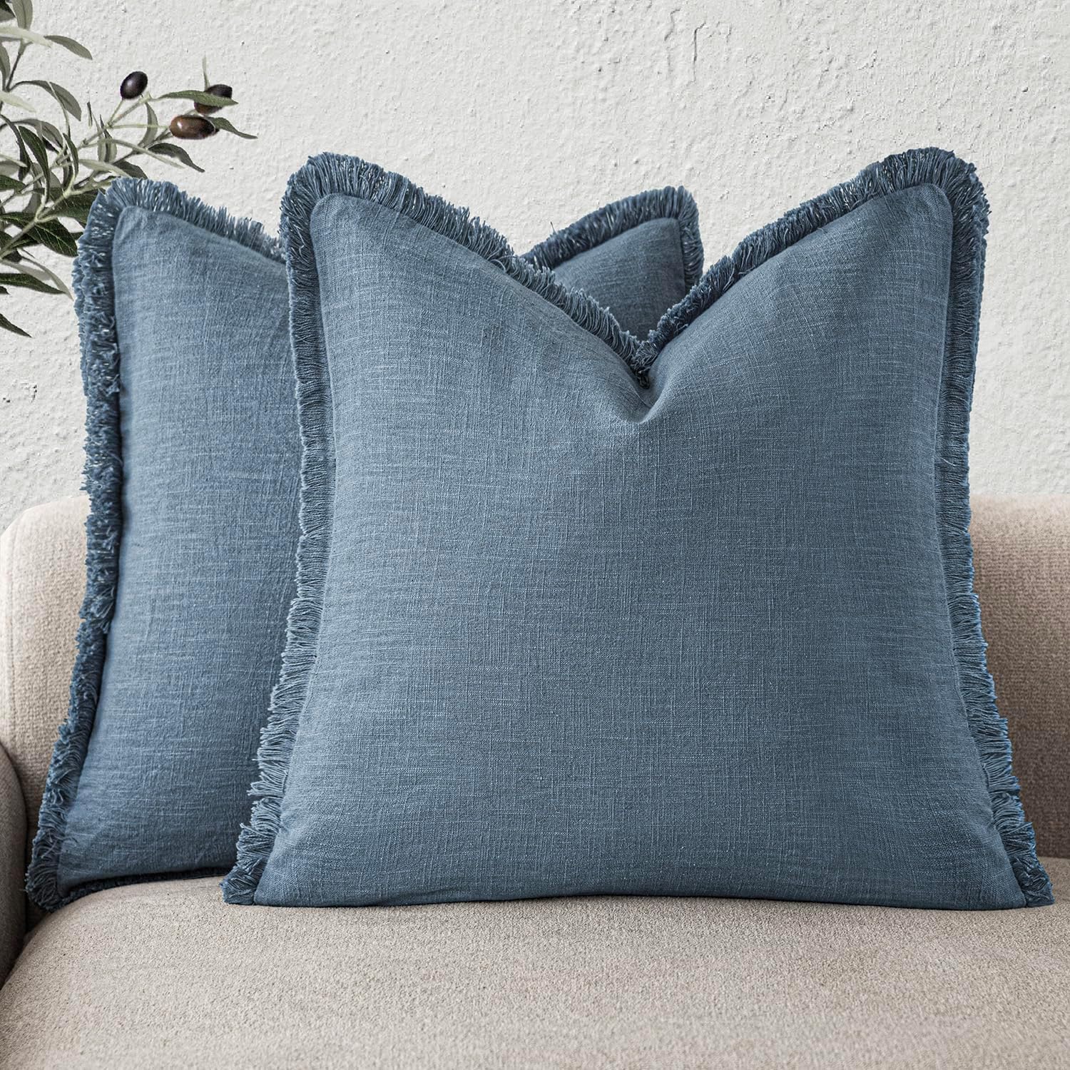 Foindtower Set of 2 Decorative Linen Fringe Throw Pillow Covers Cozy Boho Farmhouse Cushion Cover with Tassels Soft Accent Pillowcase for Couch Sofa Bed Living Room Home Decor, 16×16 Inch, Misty Blue