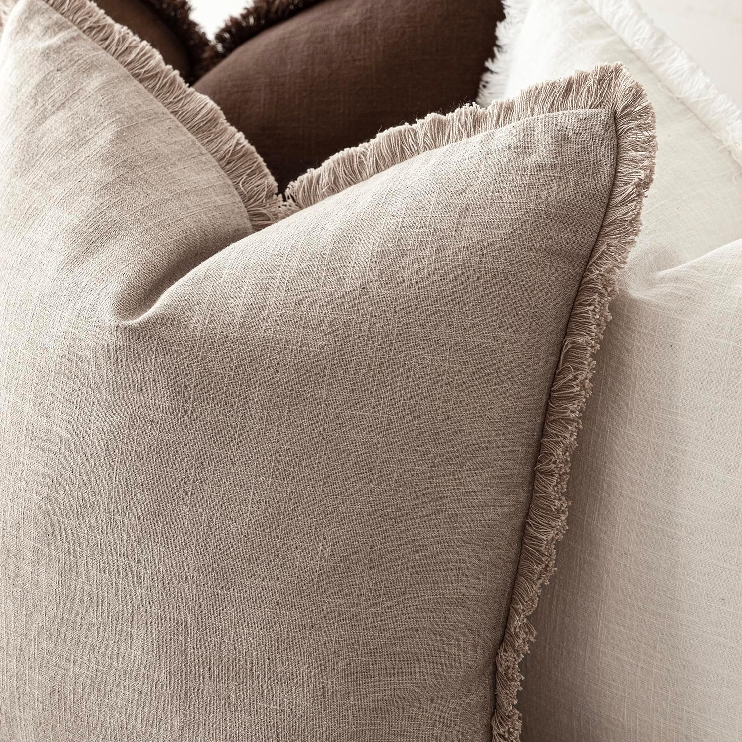 Foindtower Set of 2 Decorative Linen Fringe Throw Pillow Covers Farmhouse Cushion Cover with Tassels Soft Accent Pillowcase for Couch Chair Sofa Bed Living Room Home Decor,16×16 Inch,Natural Linen