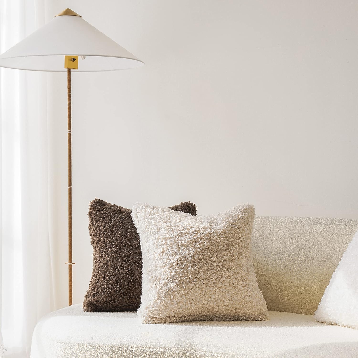 Foindtower Set of 2 Curly Teddy Wool Faux Fur Pillow Covers Decorative Boucle Textured Lumbar Throw Pillow Accent Pillowcases Sheepskin Cushion Case for for Chair and Couch 12&#34;x20&#34; Neutral Cream